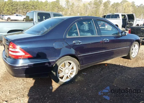 2004 Mercedes-Benz C 320 4Matic from USA, damaged, VIN WDBRF84J24F549336